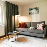 Margarethe Apartment