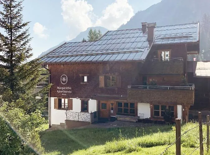 Margarethe Apartment